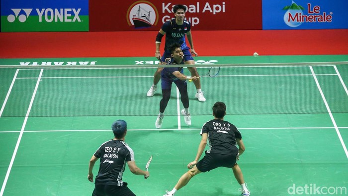 Leo/Daniel Kalahkan Ganda Malaysia Dua Gim Langsung