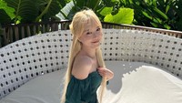 Nita Vior tampil blonde kurang lebih sudah tiga bulan belakangan. (Foto: dok Instagram)