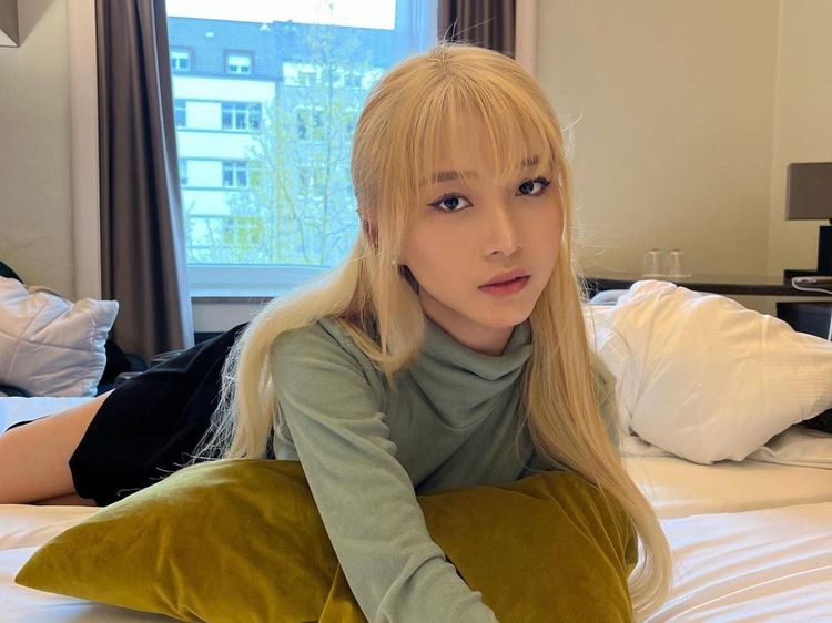 5 Gaya Nita Vior Berambut Blonde, Vibes-nya Idol K-Pop Banget!