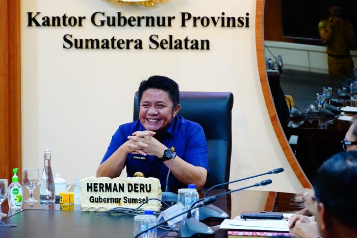 Pemerintah Provinsi (Pemprov) Sumatera Selatan meraih Predikat Provinsi Terbaik Kedua Nasional dalam ajang Penghargaan Pembangunan Daerah (PPD) 2023 terhadap Rencana Kerja Pemerintah Daerah (RKPD) 2023 dari Badan Perencanaan Pembangunan Nasional (Bappenas).