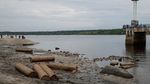 Penampakan Sungai Dnipro yang Surut Akibat Bendungan Kakhovka Rusak