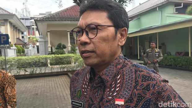 Pj Wali Kota Jogja Singgih Raharjo ditemui wartawan di kompleks Kepatihan, Kamis (15/6/2023).