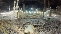 Umat Islam dari seluruh dunia mulai memadati Masjidil Haram jelang pelaksanaan puncak ibadah haji 1444 H/2023.  