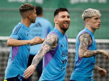 Potret Lionel Messi Latihan Bareng Timnas Argentina di China