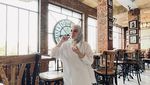 Putri Anne, Istri Arya Saloka, Asyik Hangout di Kafe Bareng Anak