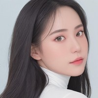 “Teteh Upik Grey klo jadi onnie korea KIM GUU MOH kira kira gini bentuknyaaaa,” tulisnya. Foto: Instagram