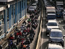 Penjualan Motor, Mobil, dan Semen Diprediksi Turun