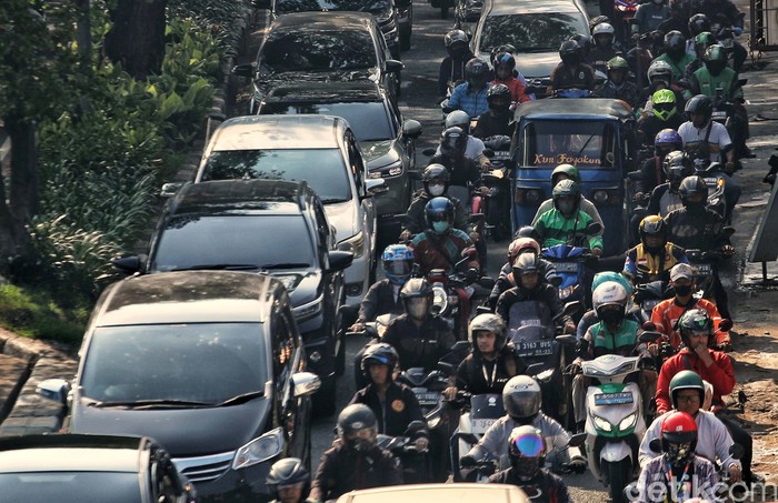 Sepeda Motor Sumbang Polusi Udara Terbesar Sepeda Motor Sumbang Polusi Udara Terbesar