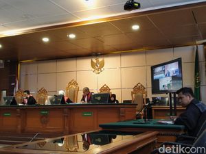 Tok! 2 PNS MA Divonis 8 dan 4,5 Tahun Bui