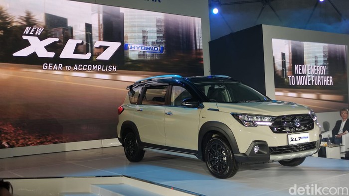 Suzuki XL7 Hybrid meluncur di Indonesia.