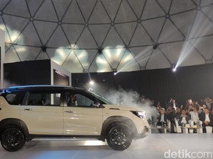 Sederet Pembaruan di Suzuki XL7 Hybrid, Kini Makin Canggih