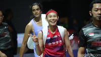 Tai Tzu Ying nampak semringah usai memenangi laga tersebut.