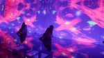 Terpukau Keajaiban Alam di Pameran Digital Instalasi Cermin