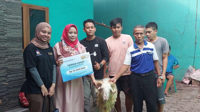 Tim berbuatbaik.id mengunjungi Yayasan Rumah Pulih Jiwa di Kabupaten Cianjur, Jawa Barat. berbuatbaik memberikan bantuan berupa sembako dan tiga ekor kambing.