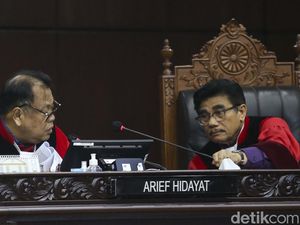 Ternyata Penggugat Hapus Bunga Pinjaman di MK Punya Utang Rp 1 M