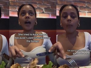 Makan Burger Pakai Pisau dan Garpu, Wanita Ini Diancam Pelayan Restoran