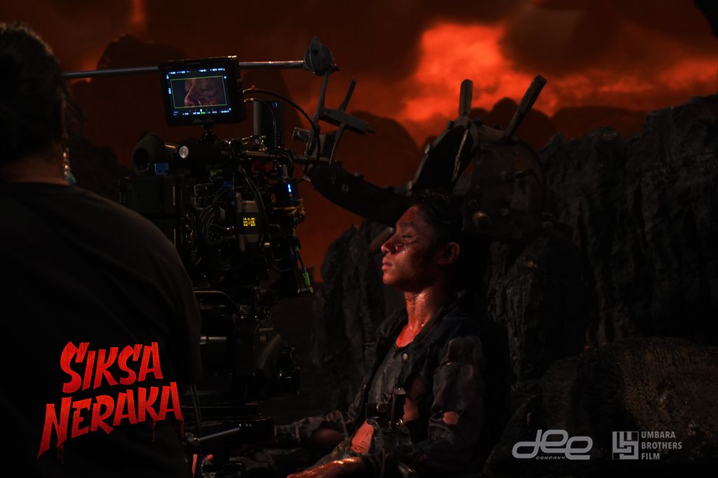 Adegan Film Siksa Neraka