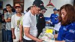 Aksi Cap Jempol Darah Tolak Moeldoko dan Loyal ke AHY