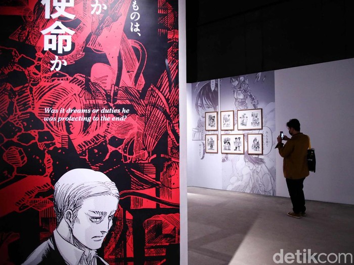 Pameran dari film animasi dan manga Jepang Attack onf Titan : Final Exhibition digelar di Galeri Tower AKR, West P2, Kebon Jeruk, Jakarta. Yuk kita lihat.