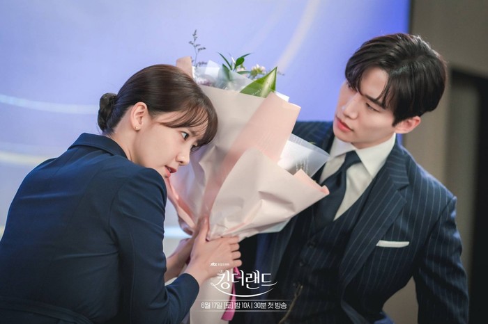 Drama Korea King the Land