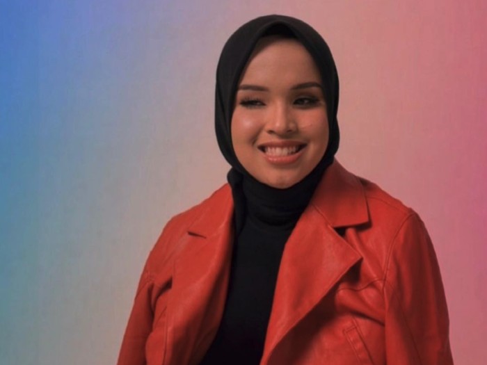 Gaya Hijab Putri Ariani