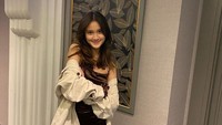 Dikatakan Deswita Maharani dalam acara Rumpi No Secret Trans TV, Harleyava Princy tak mau menjalin hubungan dengan lawan jenis saat ini karena takut ribet. (Foto: dok Instagram)