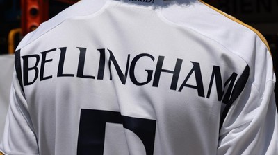 Hey Jude! Bellingham Diserahi Nomornya Zidane di Real Madrid