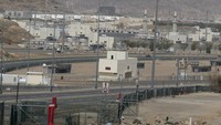 Suasana Muzdalifah yang akan digunakan jamaah seluruh dunia untuk mabit atau bermalam sebelum menuju Mina saat puncak ibadah haji di Mekah, Arab Saudi, Jumat (16/6/2023).  