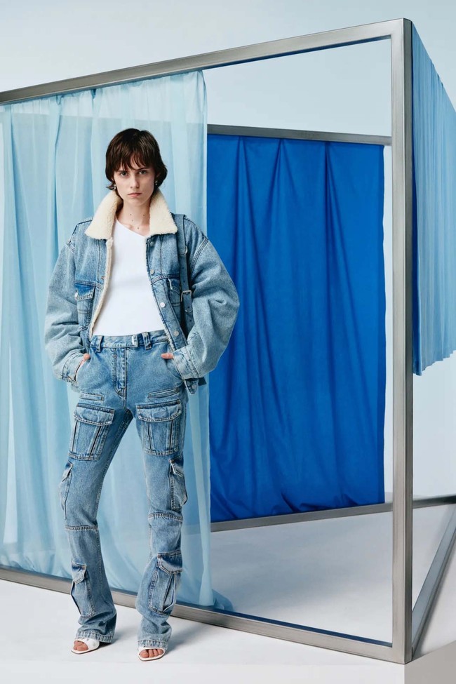 Inilah koleksi terbaru Givenchy Resort 2024. Foto: dok. Givenchy.