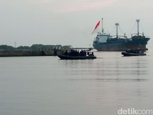 Aksi Koopssus TNI Bebaskan Sandera dari Teroris di Pelabuhan Cirebon