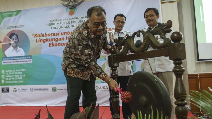 Forum Tenaga Ahli Lingkungan (P-TALI) menyelenggarakan Rapat Kerja Nasional dan Seminar Nasional dengan tema 