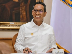 Heru Budi Bakal Cabut KJP Pelajar Konvoi Bawa Sajam di Jakpus
