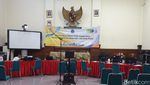 Potret Suasana Posko PPDB Jakarta Pusat di SMKN 1 & SMKN 14