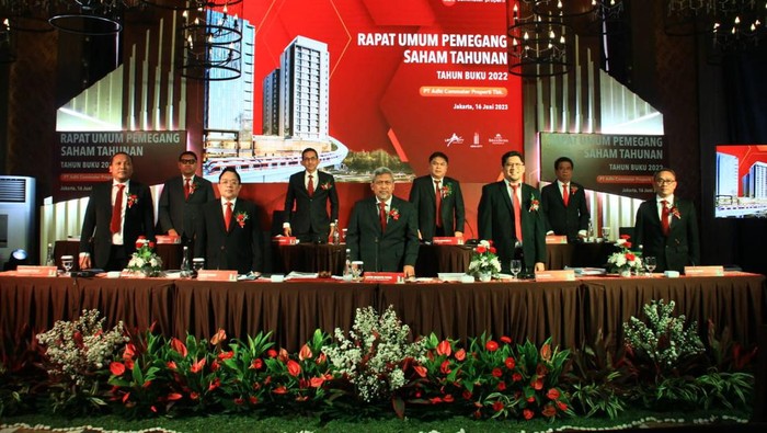RUPS Adhi Commuter Properti