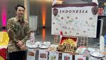 Potret Mahasiswa Indonesia Pamerkan Tarian Maumere di Gedung Parlemen Jerman