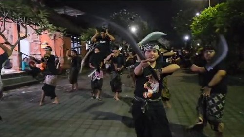 Duta Seni Tabanan dalam peed aya saat pembukaan PKB Ke-45 Tahun 2023 saat sedang menjalani sesi latihan beberapa waktu lalu. (istimewa)