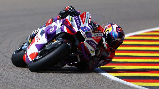 MotoGP - German Grand Prix - Sachsenring, Hohenstein-Ernstthal, Germany - June 17, 2023 Prima Pramac Racing's Jorge Martin in action during the sprint race REUTERS/Lisi Niesner