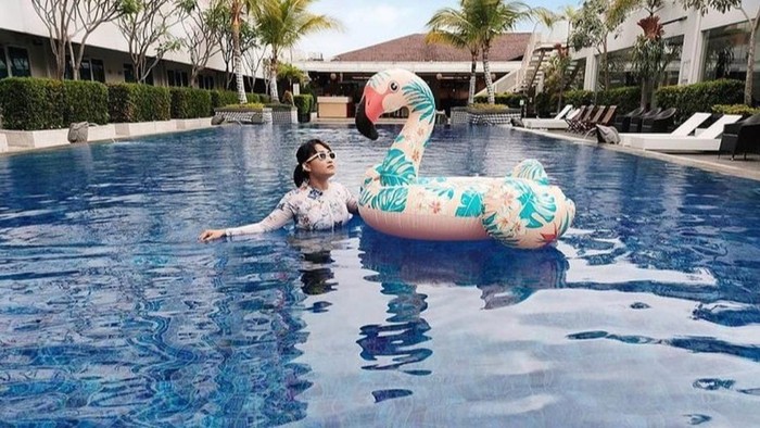 kolam renang di malang