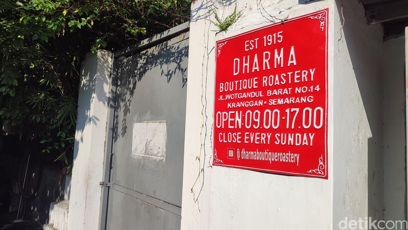Pabrik kopi Margo Redjo yang kini berubah nama menjadi Dharma Boutique Roastery di Jalan Wotgandul Barat No 14 Semarang. Foto diunggah pada Sabtu (17/6/2023).