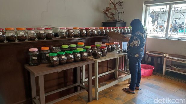 Pabrik kopi Margo Redjo yang kini berubah nama menjadi Dharma Boutique Roastery di Jalan Wotgandul Barat No 14 Semarang. Foto diunggah pada Sabtu (17/6/2023). Foto: Afzal Nur Iman/detikJateng