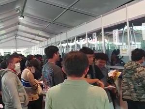 Penampakan Antrean Penukaran Tiket RI Vs Argentina