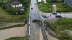 Penampakan Jembatan Ambrol Diterjang Banjir di Serbia
