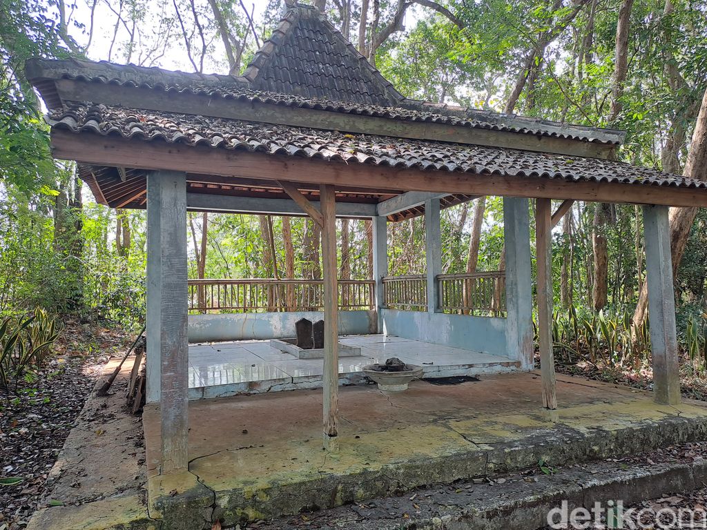 Petilasan Mbah Kajoran di Bumi Angker Pengkol Wonogiri. Foto diunggah Sabtu (17/6/2023)