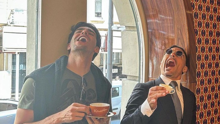 Salt Bae dapat kunjungan Ricardo Kaka di coffee shop miliknya