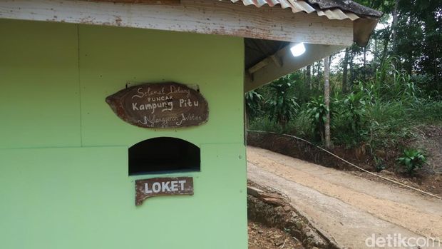Suasana di Kampung Pitu, Pedukuhan Nglanggeran Wetan, Kalurahan Nglanggeran, Kapanewon Patuk, Kabupaten Gunungkidul, Jumat (16/6/2023).