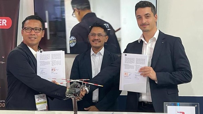 Top! Sebentar Lagi Bakal Ada Showroom Helikopter Whitesky Aviation bekerjasama dengan Rotortrade untuk membangun showroom helikopter di Cengkareng Heliport (CHP), Tangerang, Banten. Keren!