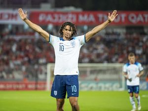 Malta Vs Inggris: Pertunjukan Gemilang Trent Sebagai Gelandang