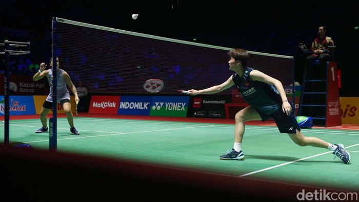 Aksi-aksi Chen Yu Fei Hajar Carolina Marin Berujung Juara Indonesia Open 2023 Aksi-aksi Chen Yu Fei Hajar Carolina Marin Berujung Juara Indonesia Open 2023