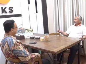 Anies Kunjungi Presiden PKS, Foto Bersama dengan Latar Lukisan Bung Karno