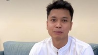 Beberapa camilan sehat dikonsumsinya saat bersantai di asrama. Camilan oat, kurma, hingga salad wrap jadi menu makanannya. Foto: Instagram/sinisukanthony